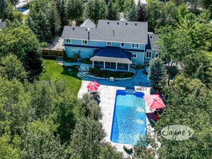 Collingwood Homestead - Pool, Patio &amp; Garden Side