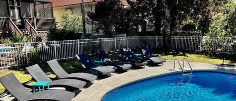 Unwind around the private pool with (7) chaise lounge chairs (new chairs are not in photo).