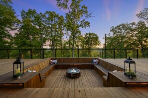 Beautiful custom built sunken deck.