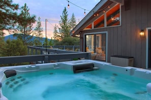 Bain à remous extérieur