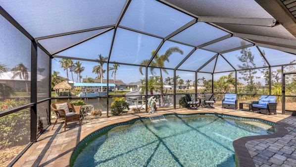 Sparkling Pool overlooking the canal