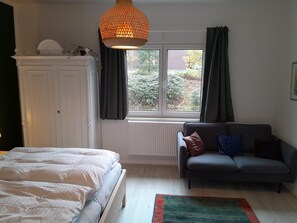 Schlafzimmer mit Blick