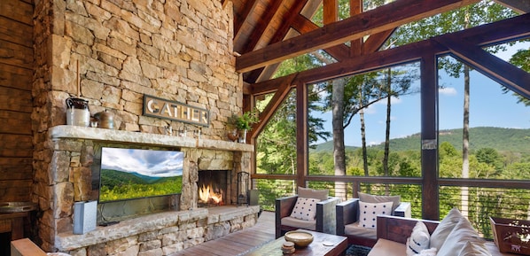 Copperline Lodge - Deck Lounge with TV and Wood Burning Fireplace