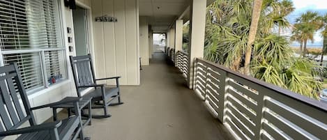 Tropical breezes welcome you to 526 Sunsuite, 303 Tarpon Blvd., Fripp Island!