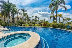 Looks inviting! Enjoy the pool and the Maui sunshine!