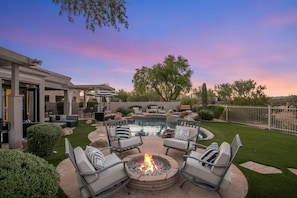 Outdoor Fire Pit