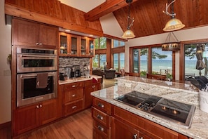 Kitchen View - Lake Superior wraps around you