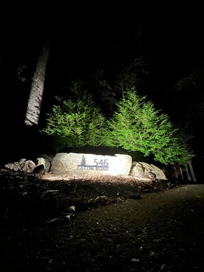Welcome to the tranquility of The  Noonday Lodge.