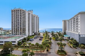 Ariel Dunes I 606 balcony views