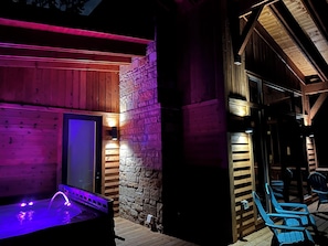 Bain à remous extérieur