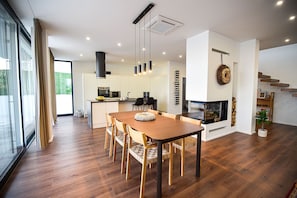 An exquisite open plan living space ensures everyone is catered for