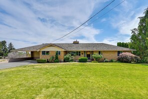 Home Exterior | Keyless Entry