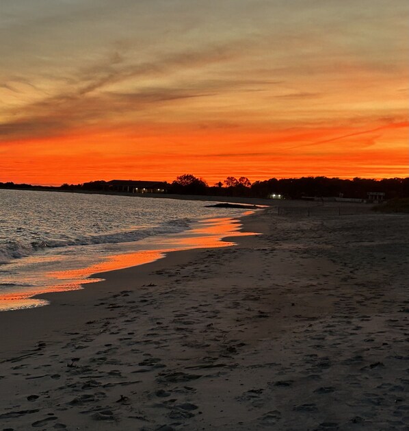 You’d be hard pressed to find more gorgeous beaches. Less than 3 blocks away! 