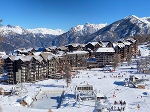 Snow and ski sports