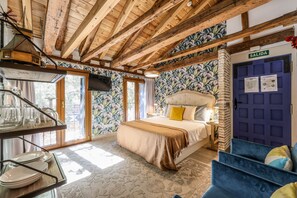 Main view of the bedroom with exterior balcony