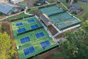 Sportplatz