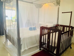 Baby cot and Bedroom 