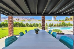 Outdoor eating at its finest. Table easily seats 8 and is right off the main patio door and beside the BBQ. 