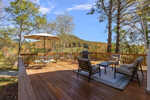 Spacious Deck with Lounging and Dining Options