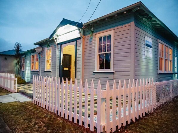 The fabulous bespoke OLD POST OFFICE located in the heart of Ruapehu district