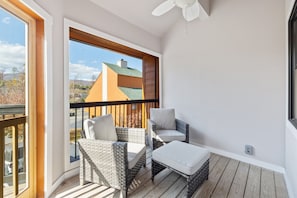 Screened In Porch