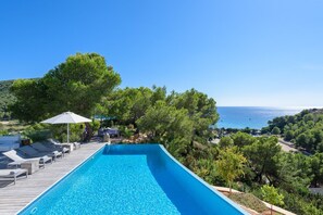 villamore
