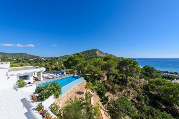 villamore