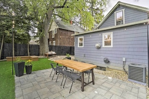 Private Yard | Pet Friendly