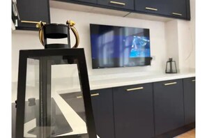 Fernseher