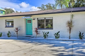 Unit Entrance | Driveway Parking (2 Vehicles) | RV Parking Allowed