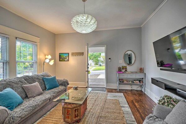 Durham Vacation Rental | 2BR | 1BA | Access By Stairs | 1,230 Sq Ft