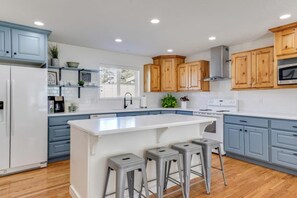 Spacious Kitchen