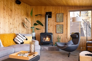 Cozy living area off the kitchen.