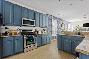 Magnolia House: Your Holiday Haven with Game Room