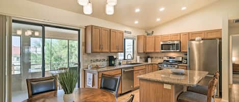 Lake Havasu City Vacation Rental | 2BR | 2BA | Step-Free Access | 1,070 Sq Ft