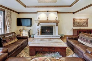 3 Bedroom Residence
