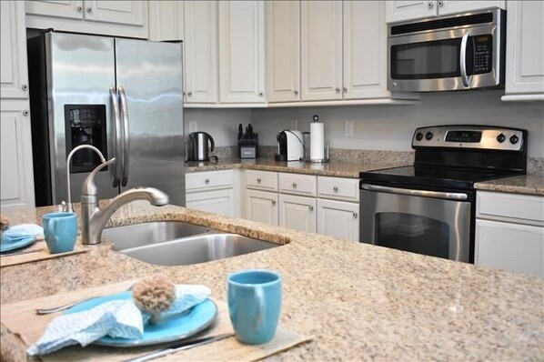 Kitchen and Island with seating for two