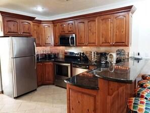 Full equipped kitchen