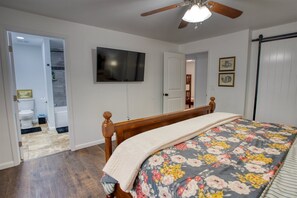 Gorgeous Master Bedroom
