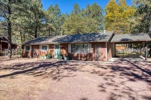 Acorn Cottage