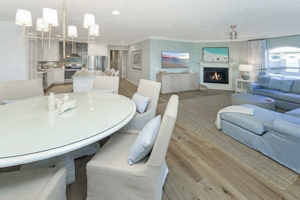 Harp's Hideaway-Right on 30A-Stunning Complete Remodel-Private Beach-Private Beach Access-Beach Set Up Included.