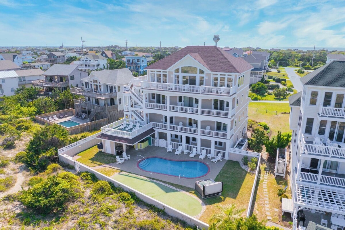 Oceanfront Home in Avon with Private Pool, Hot Tub, Putting Green, and Game Room