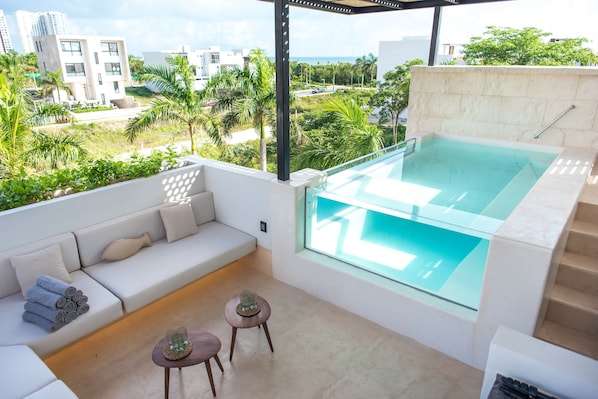 Rooftop View to the Ocean
