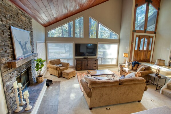 Beautiful sunken living room- enjoy the view from indoors!