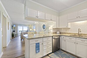 Open Floor Plan!