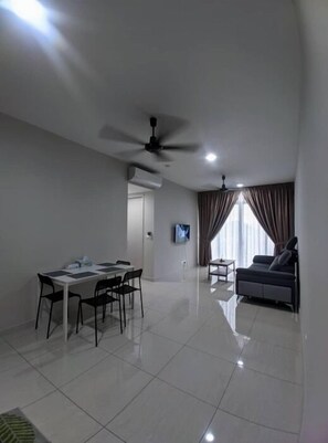 Family and dining area