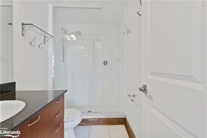 Primary Ensuite