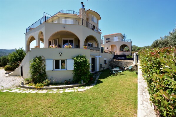 Villa Koukouvayia with apartment on garden level.