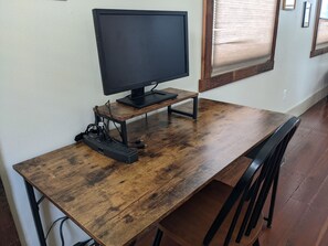 Dedicated workspace with external HDMI monitor and fast Wi-Fi