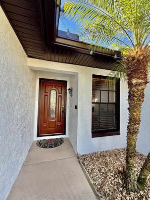 Welcome to your cozy home. Short term or long term stays available.Keypad entry.